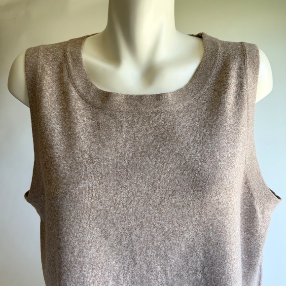 New Vince Camuto Cream Beige Polyester Sleeveless Pullover size XL - Picture 2 of 12